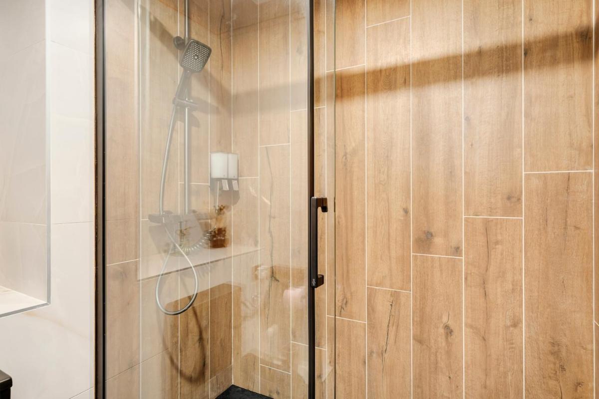 Encorps Nuit, Jacuzzi, Centre Gare Congres, Parking Appartement Nancy